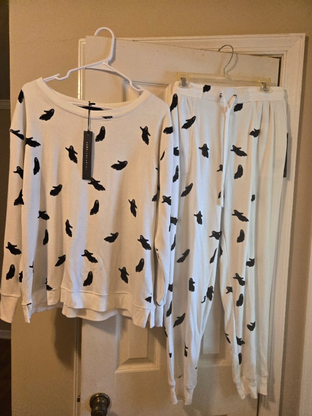 2 piece L  Jane + Delancey white sweatsuit with black ghosts, NWT